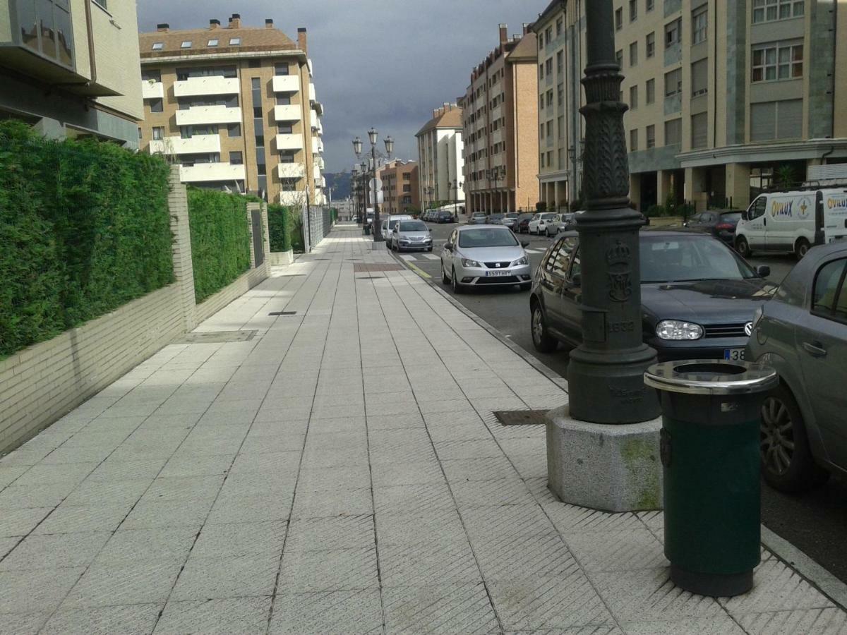 Torre De La Fuente Aprtovistas Piscina Parking Appartement Oviedo Buitenkant foto